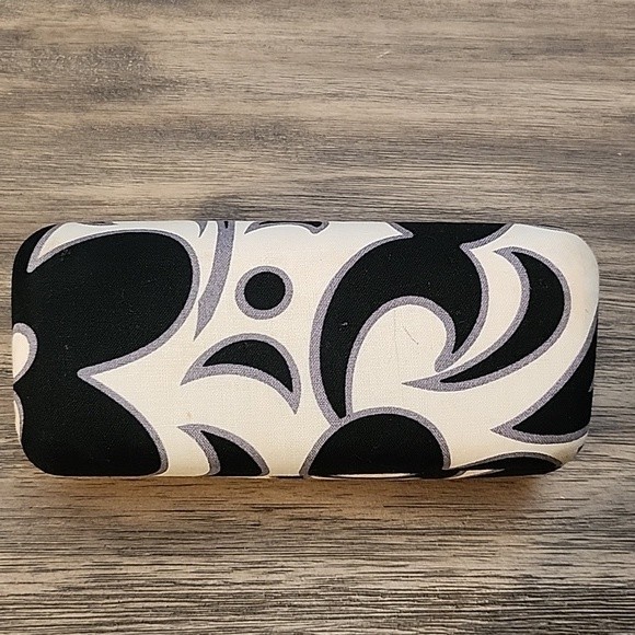 Vera Bradley Vintage Night & Day Black White Glass Frames with Glass Hard Case main image 3